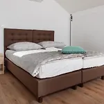 Nera Lux Podstrana