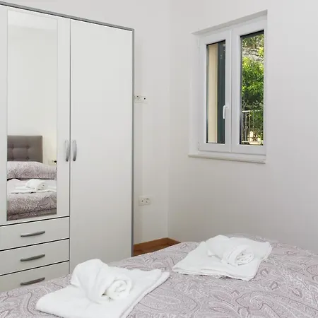 Lägenhetshotell Nera Lux 4*