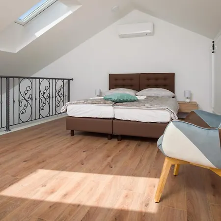 Nera Lux 4* Podstrana
