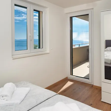 Aparthotel Nera Lux Podstrana